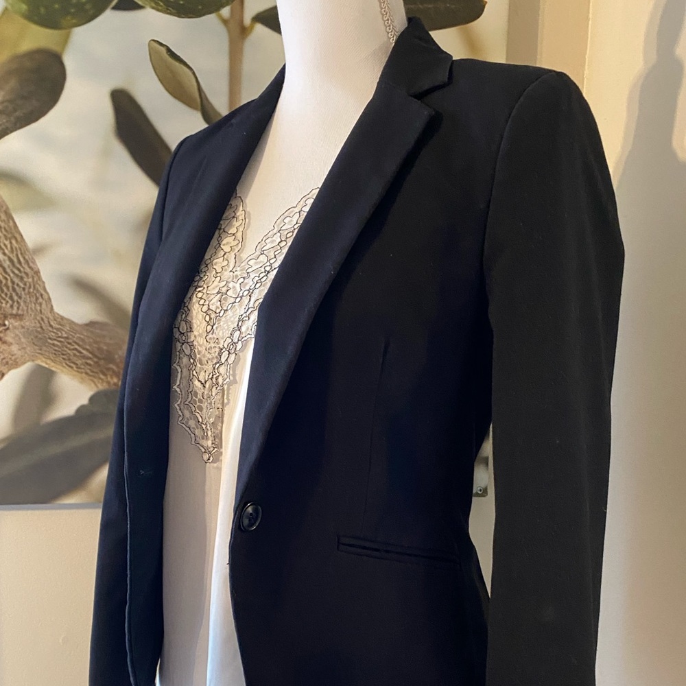 H&M • Blazer - Picture 6 of 7